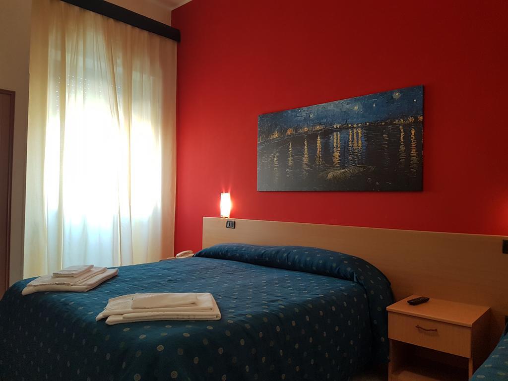 Hotel Il Riccio Porto Cesareo Esterno foto